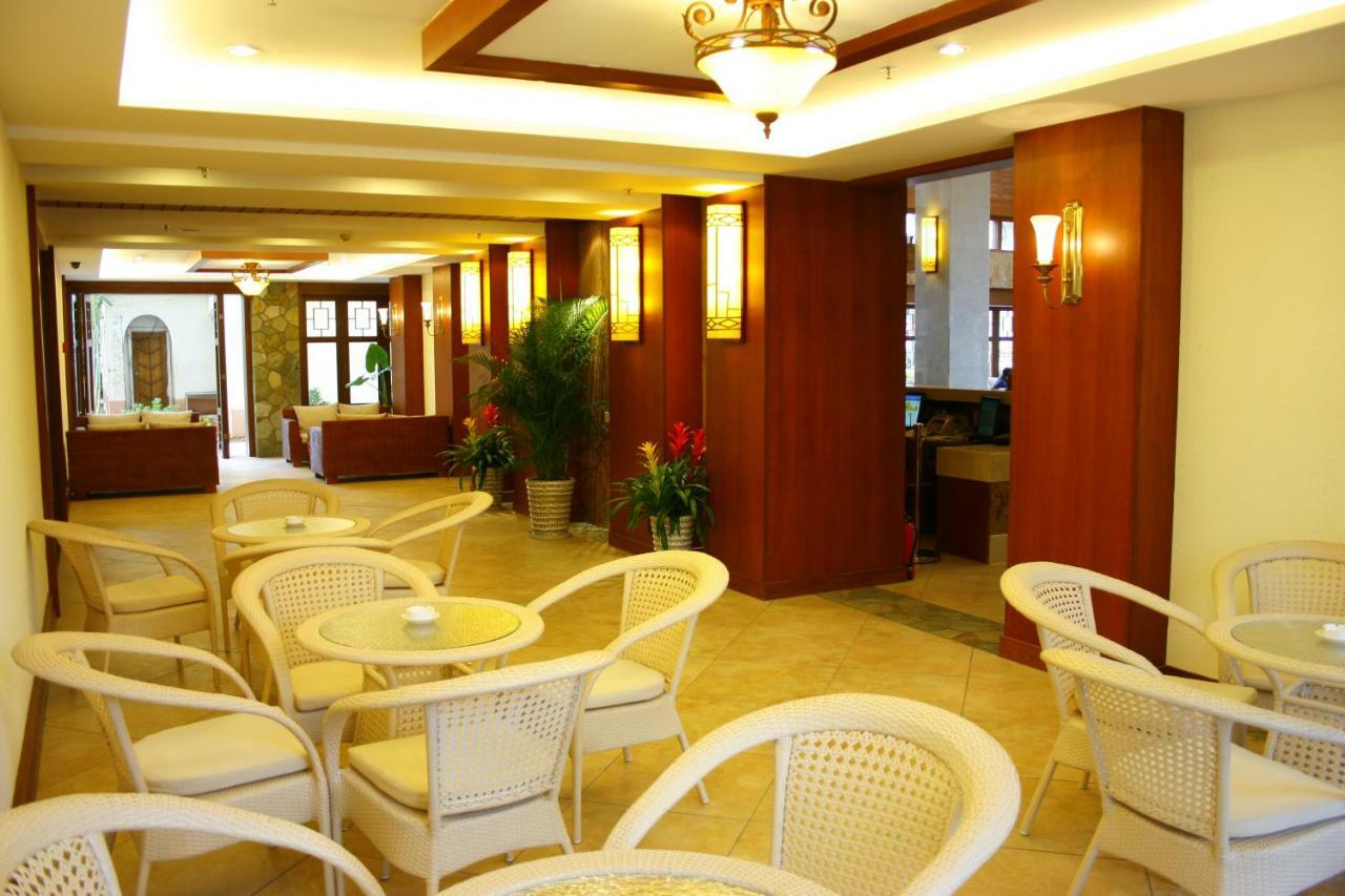 Rongjin Haiyue Hotel Sanya Esterno foto